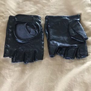 Cut off gloves